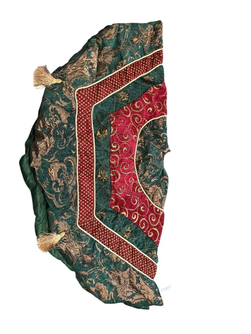 D&F Designs festive brocade